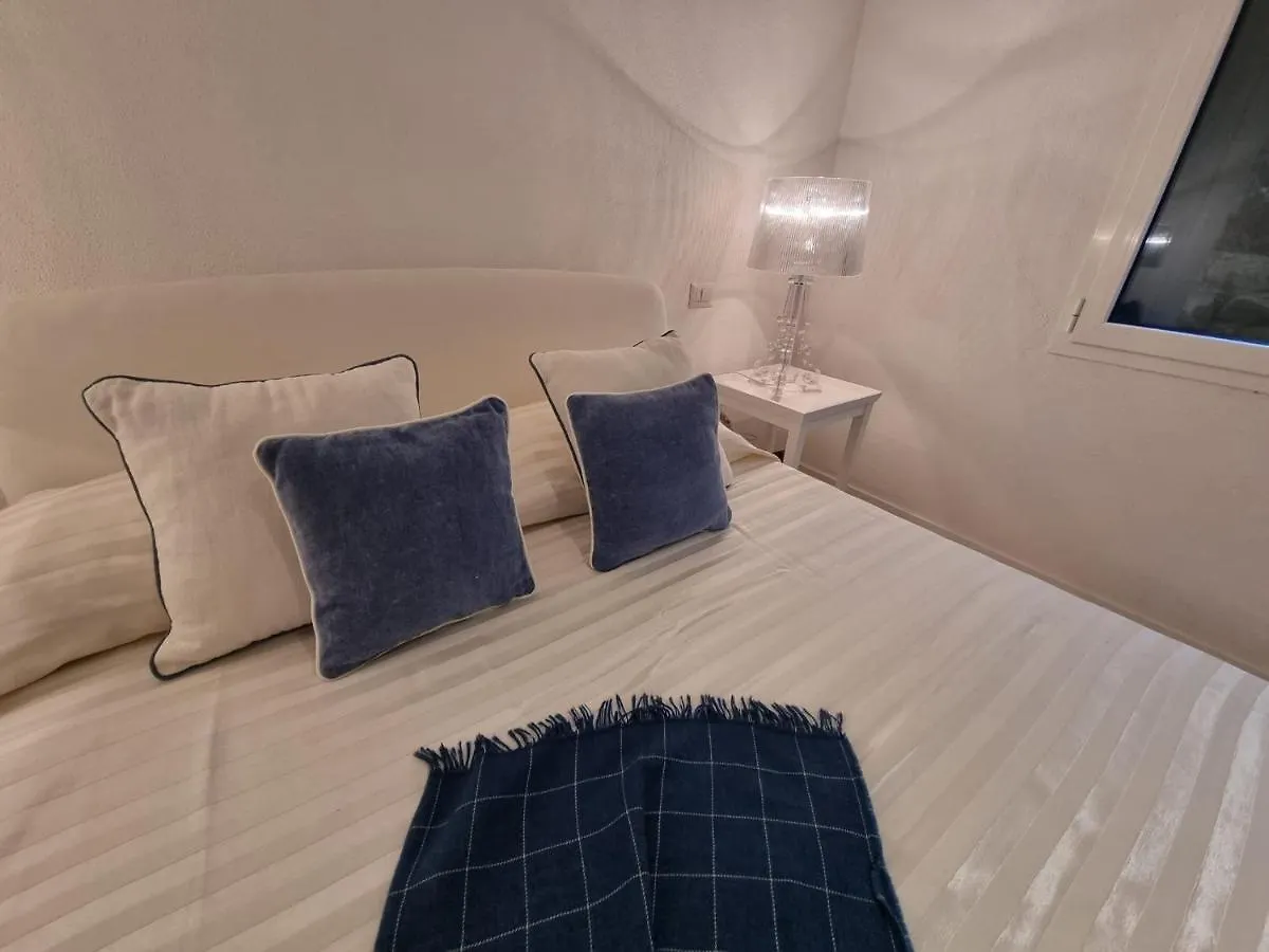 House Casbah Porto Rotondo公寓 0*,  意大利